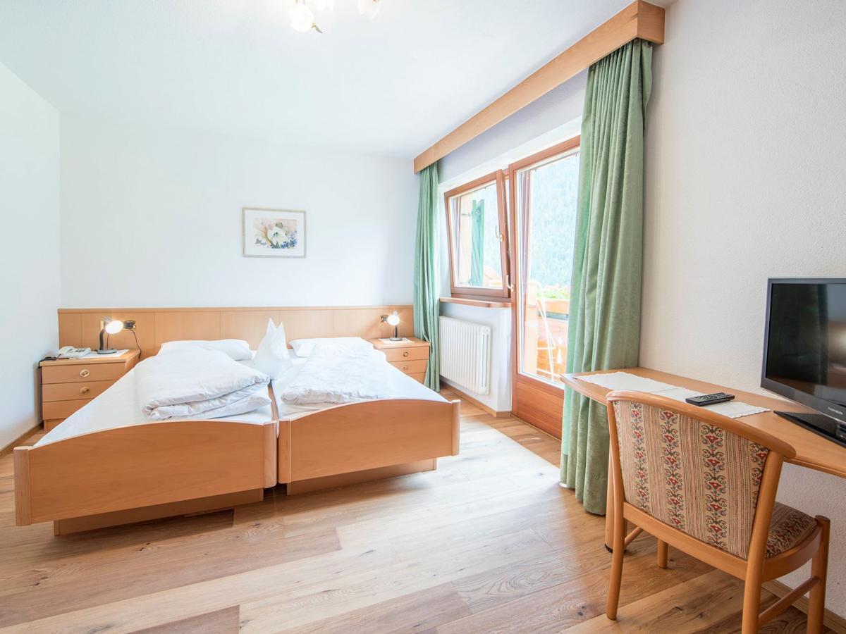 Riposo Al Bosco-Waldruhe Hotel San Vigilio Di Marebbe Kültér fotó